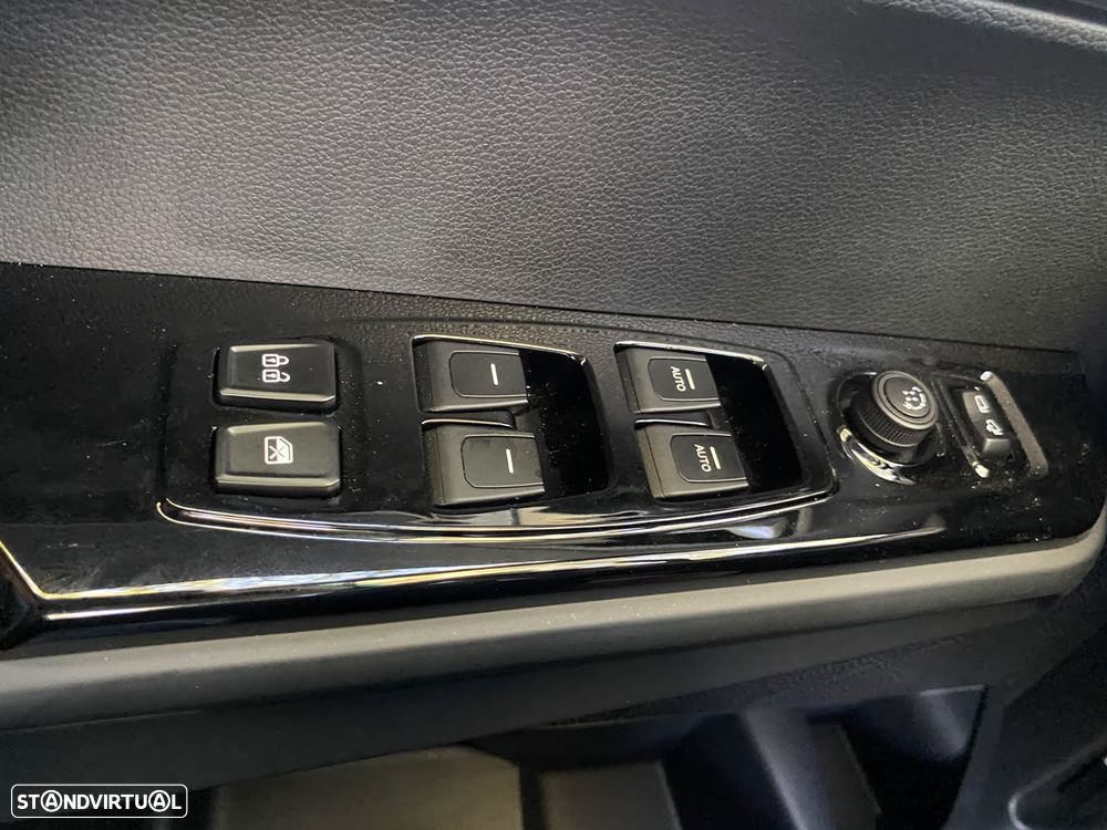KGM Torres EVX 80.6 kWh K5 s/ Tecto de abrir - 10