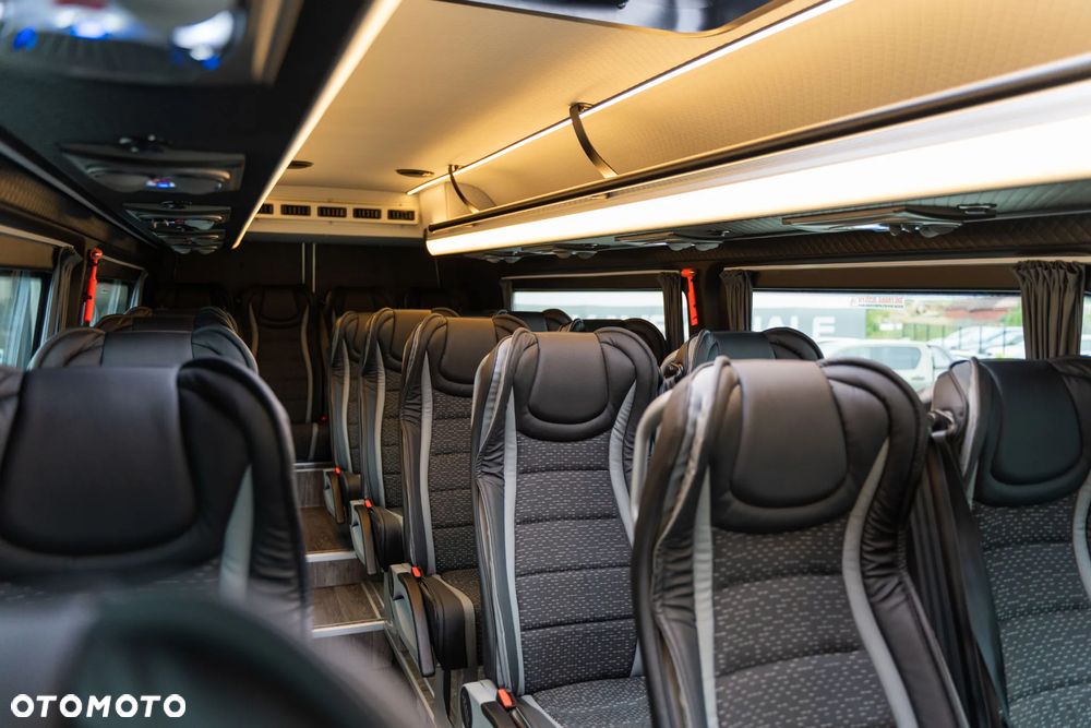 Mercedes-Benz Sprinter 519 - 7