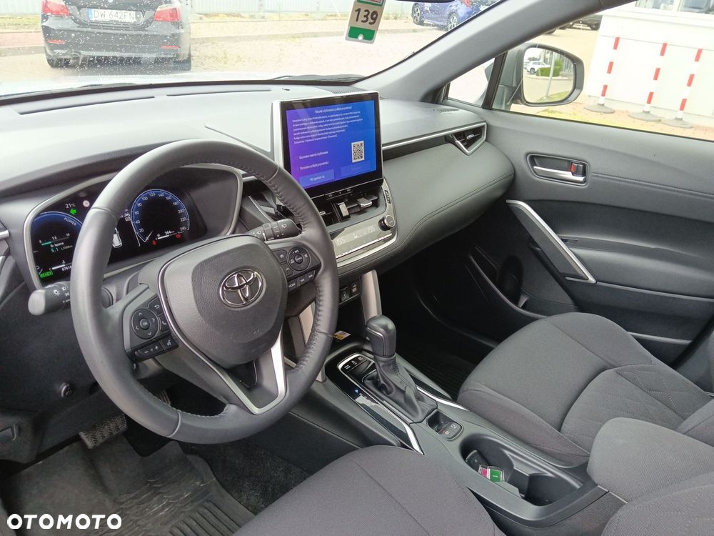 Toyota Corolla Cross - 2