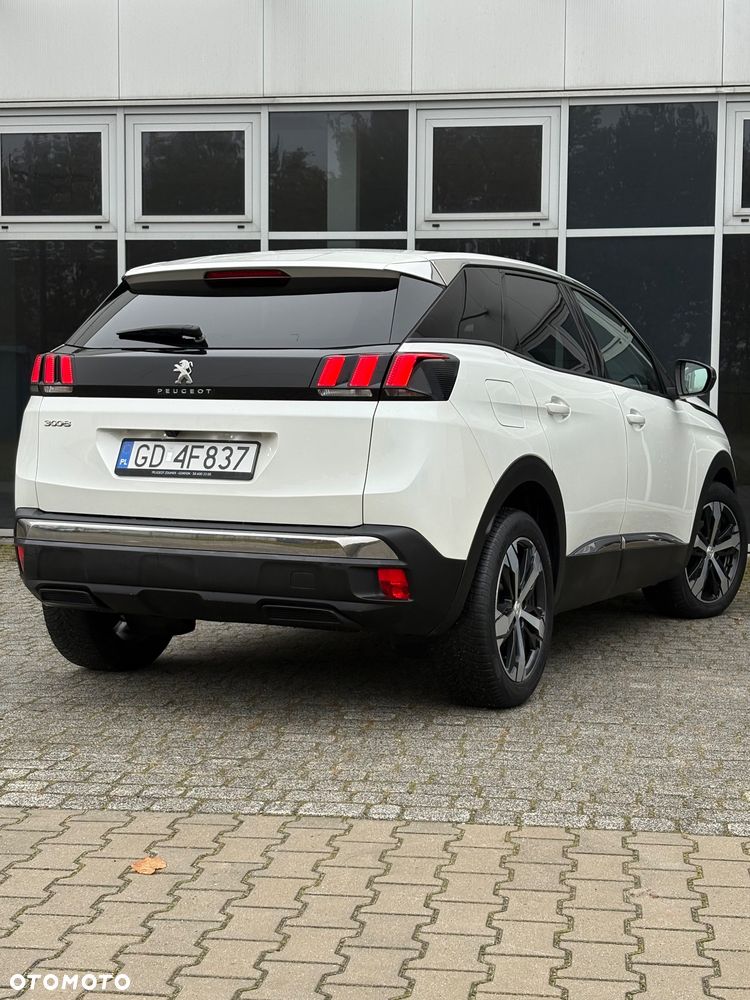 Peugeot 3008 1.5 BlueHDi Allure Pack S&S EAT8 - 26