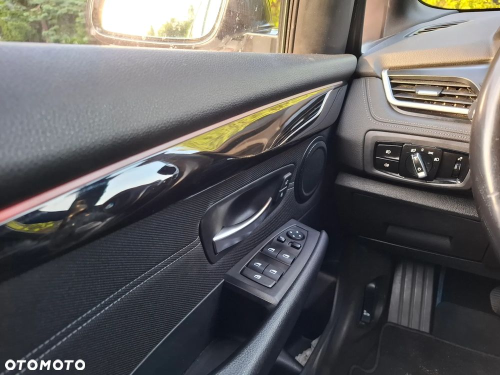 BMW Seria 2 218d GT Luxury Line sport - 26