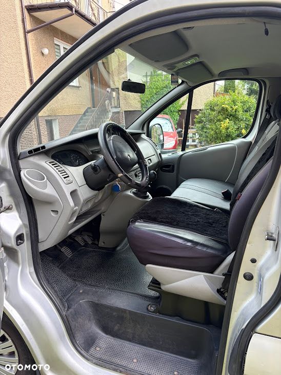Renault Trafic L1H1 Passenger Lux - 12
