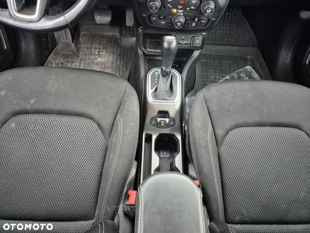 Jeep Renegade - 20