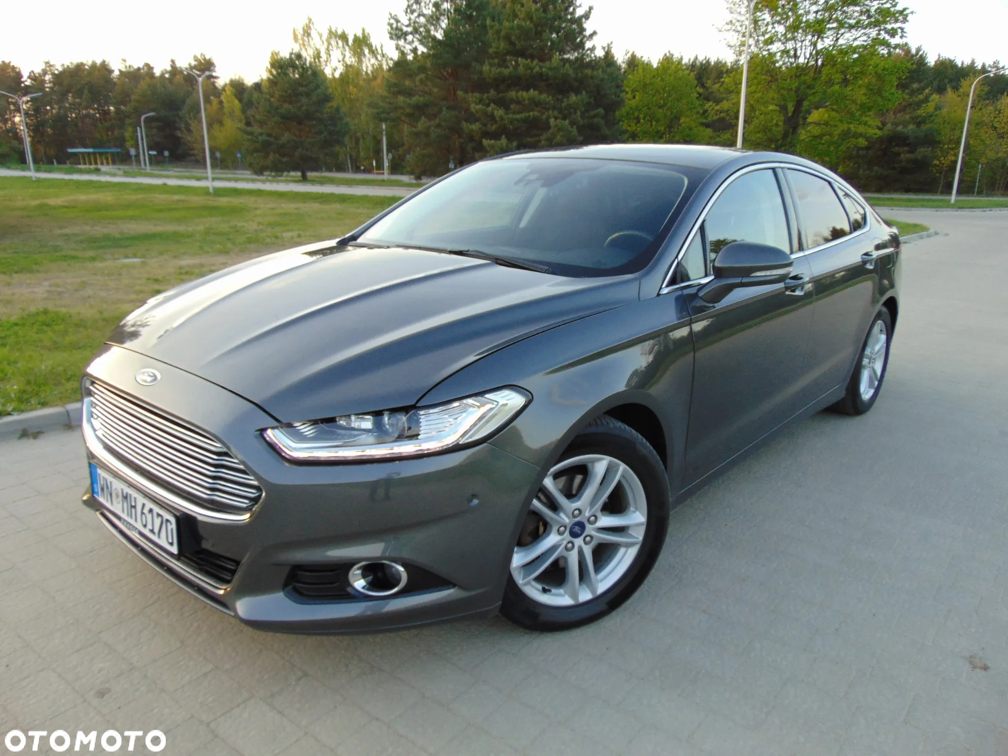 Ford Mondeo 2.0 EcoBoost Start-Stopp Autom Titanium - 29