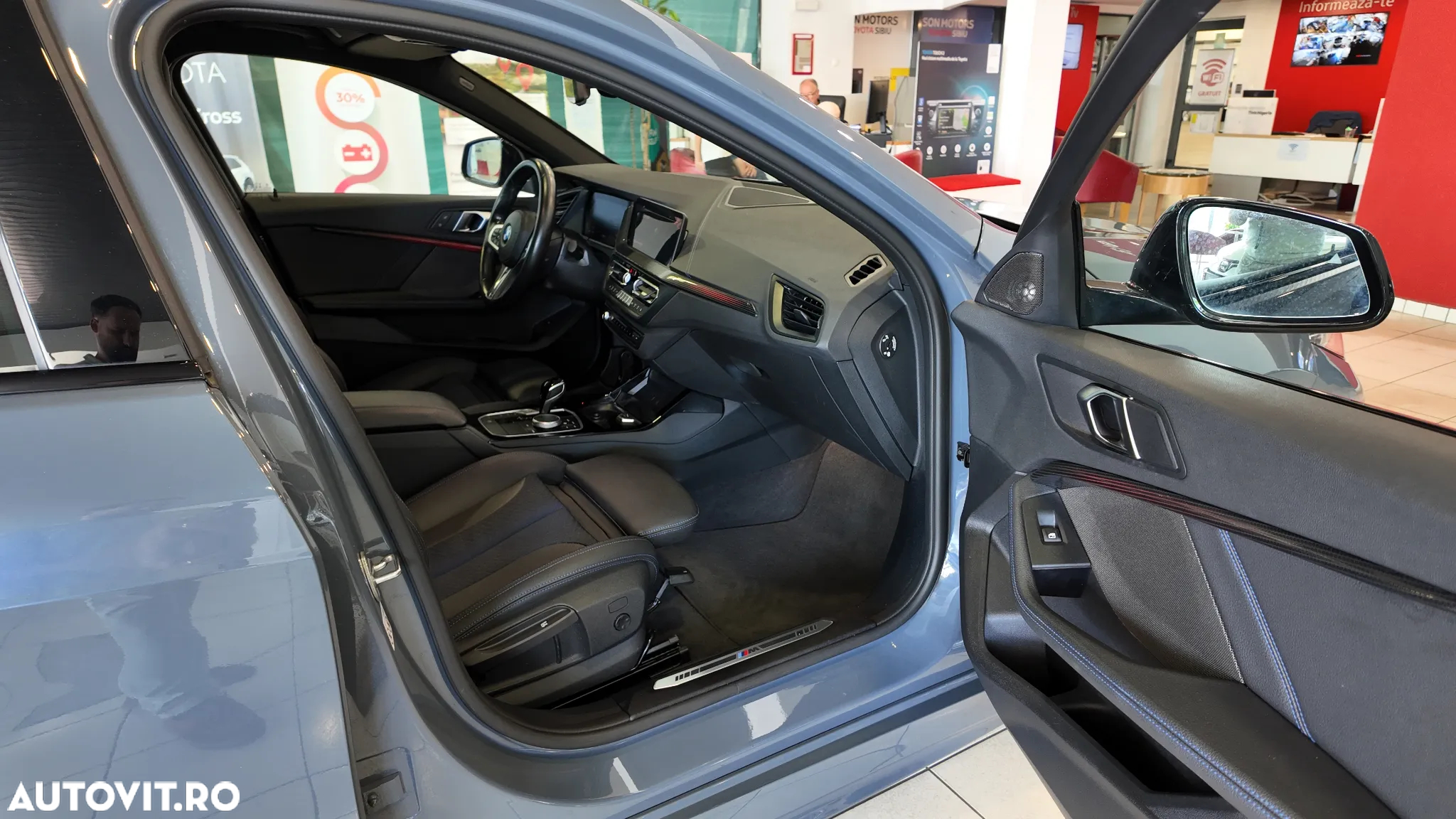 BMW Seria 1 118i Aut. M Sport - 11
