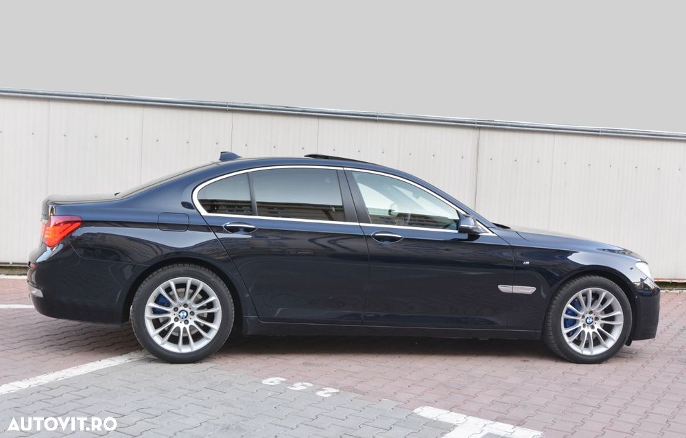 BMW Seria 7 730d xDrive - 17