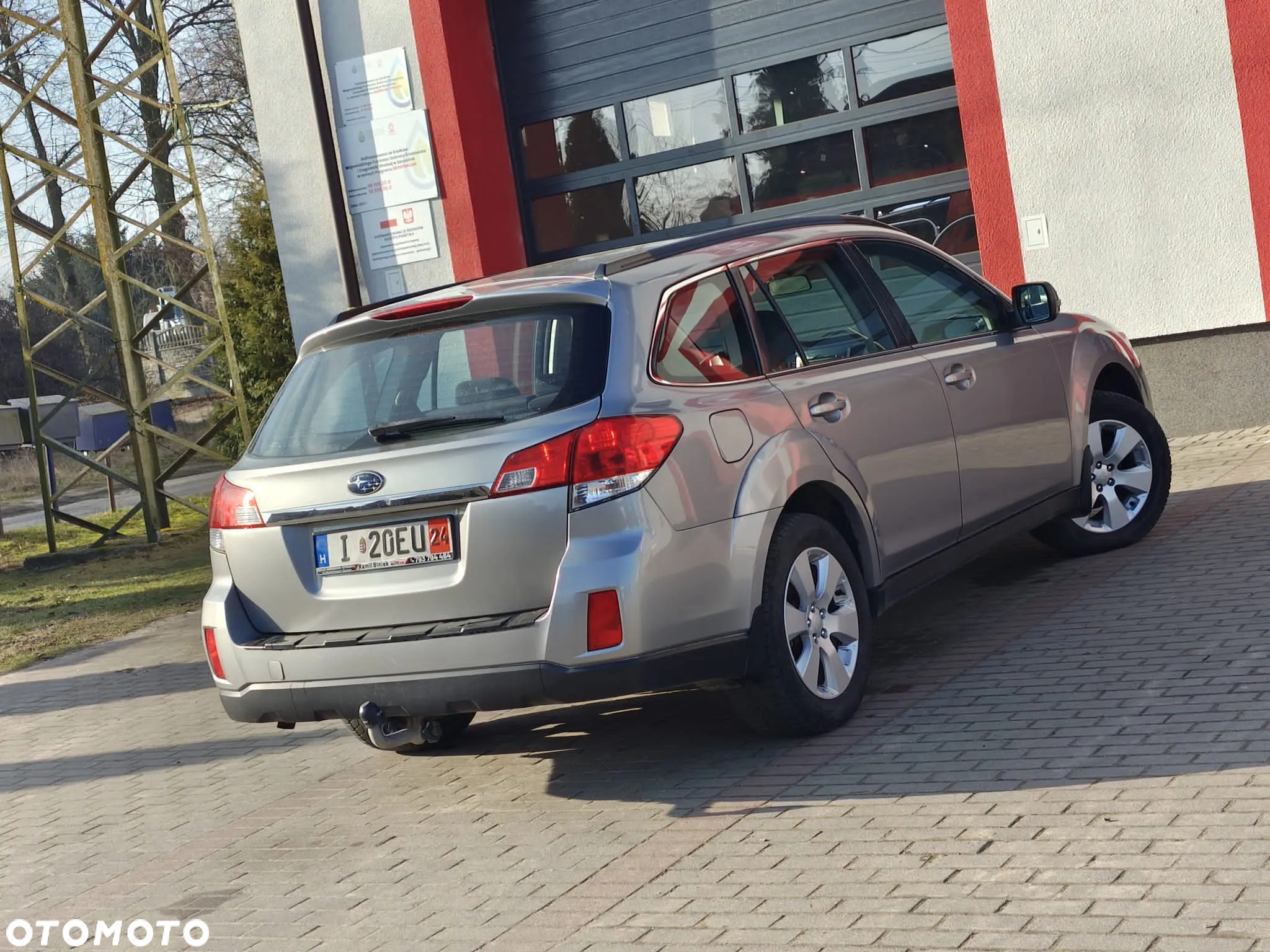 Subaru Legacy - 16