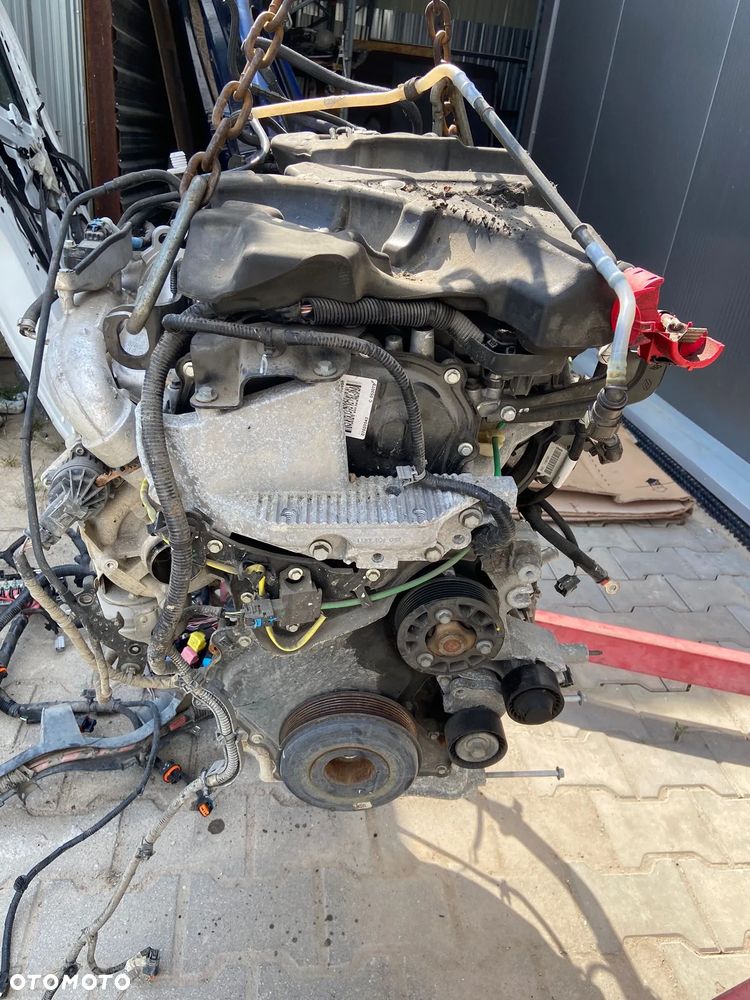 MASTER III MOVANO silnik M9T716 Biturbo - 3