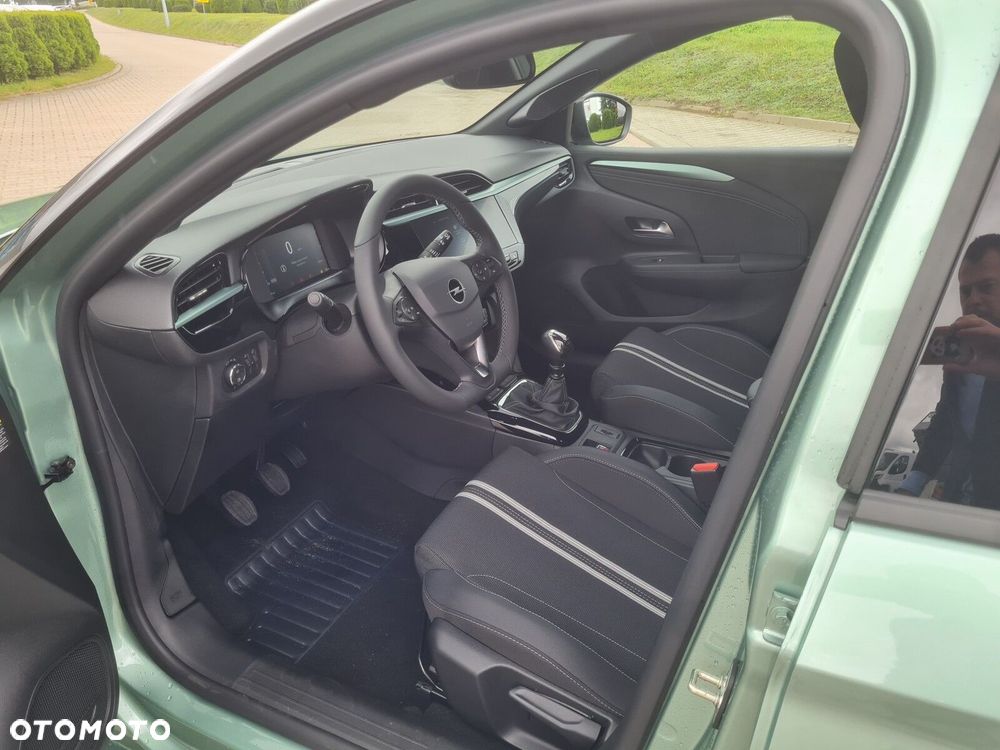 Opel Corsa - 10