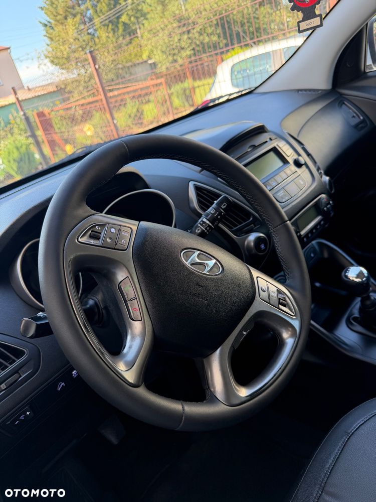 Hyundai ix35 - 15