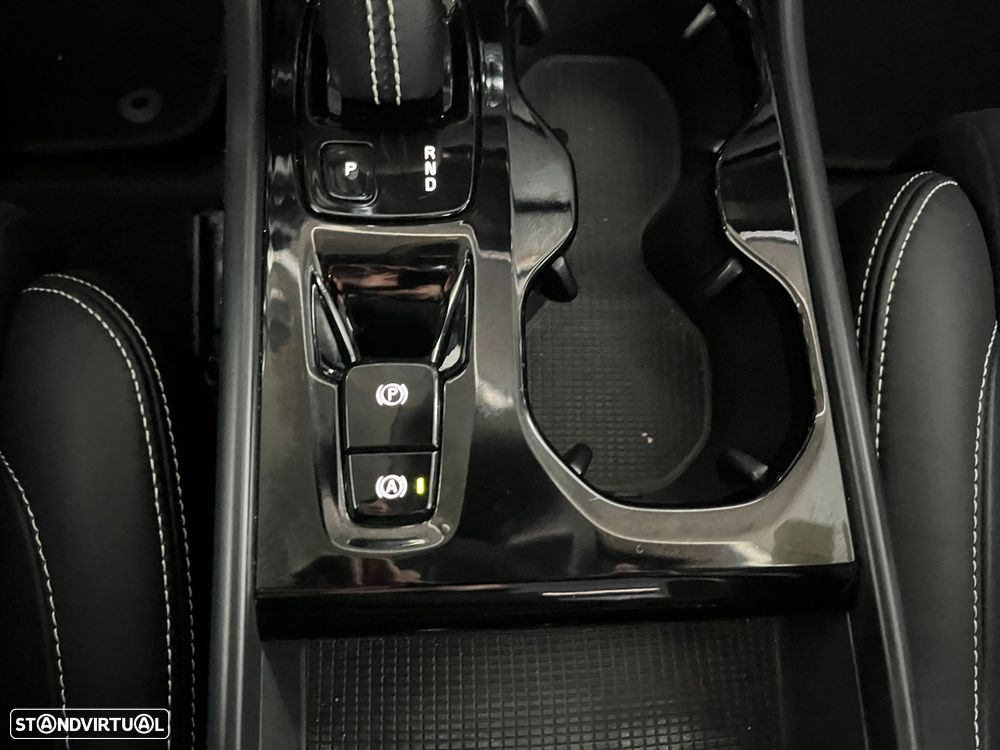 Volvo XC 40 T5 Recharge DKG RDesign - 34