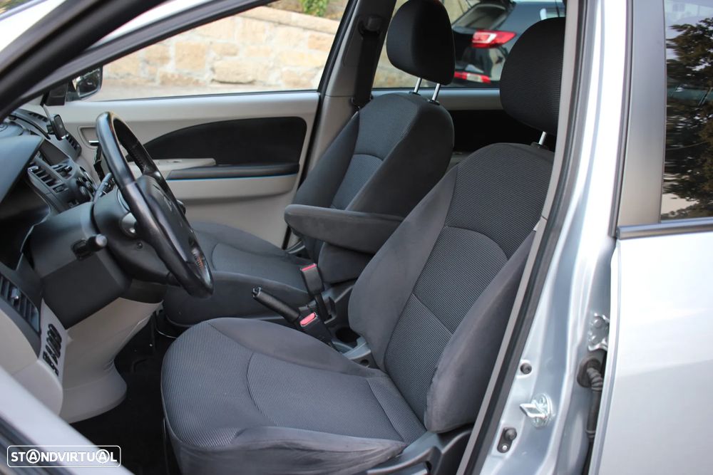 Mitsubishi Grandis 2.0 DI-D Sport - 11