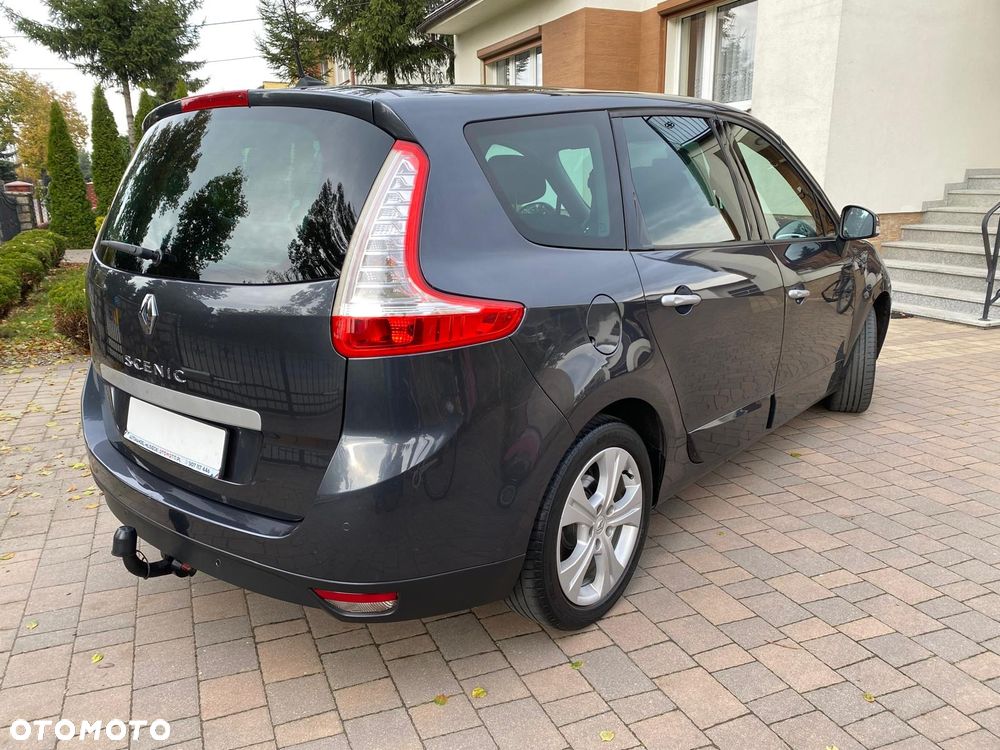 Renault Grand Scenic 2.0 16V 140 CVT Dynamique - 7