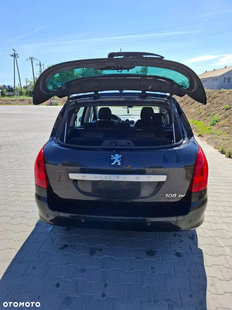 Peugeot 308 120 VTi NAVTEQ ON BOARD - 5