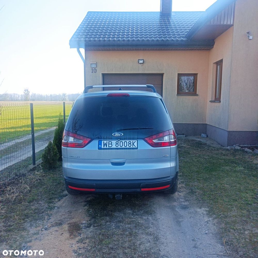 Ford Galaxy 2008 photo 5