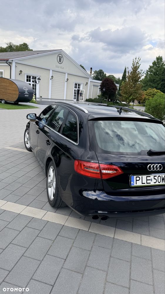 Audi A4 Avant 2012 photo 4