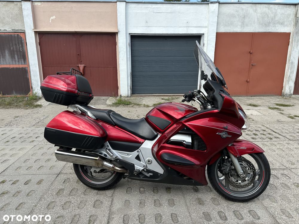 Honda ST - 1