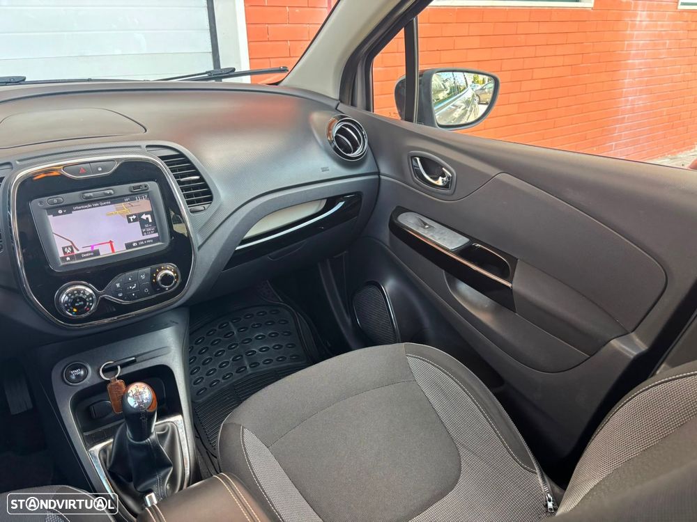 Renault Captur 1.5 dCi Exclusive - 30