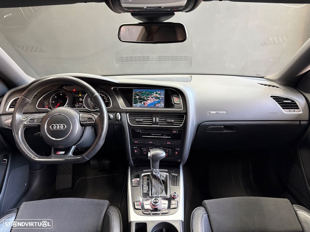 Audi A5 2.0 TDI Multitronic Business Line S-line - 9