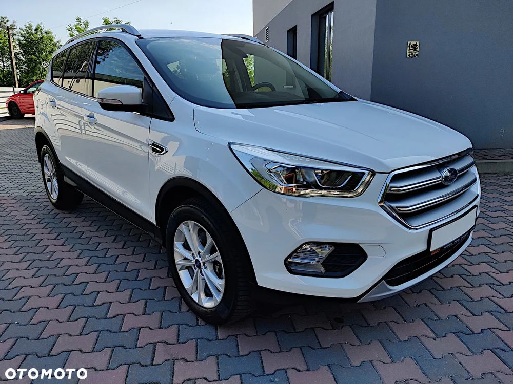 Ford Kuga 2.0 TDCi 4x2 Titanium - 16
