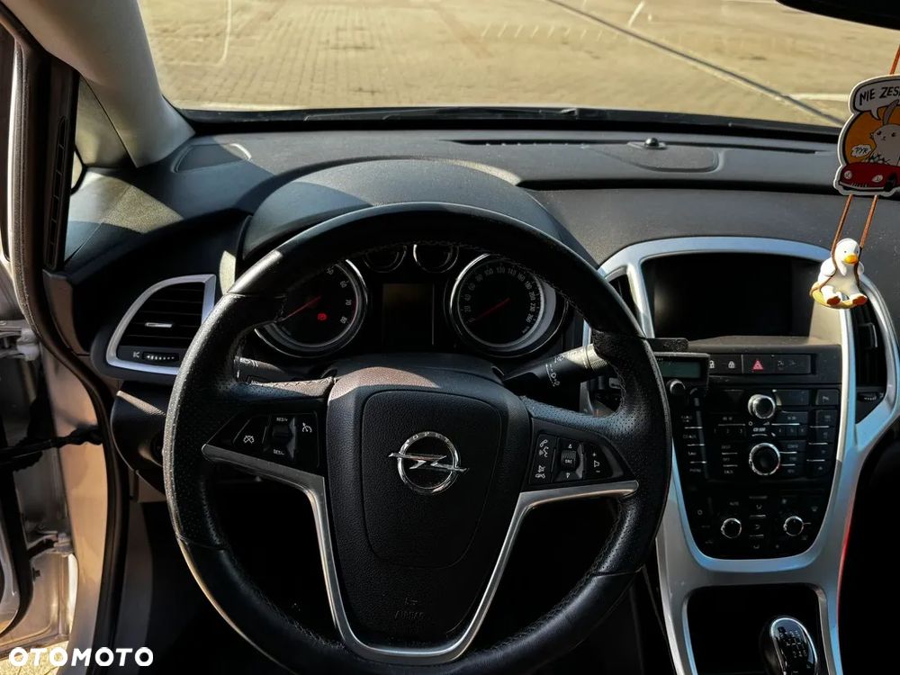 Opel Astra 1.4 Turbo Edition - 19