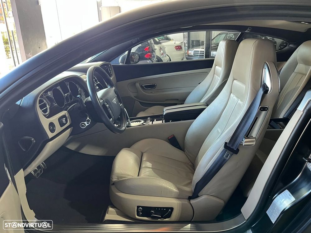 Bentley Continental GT - 9