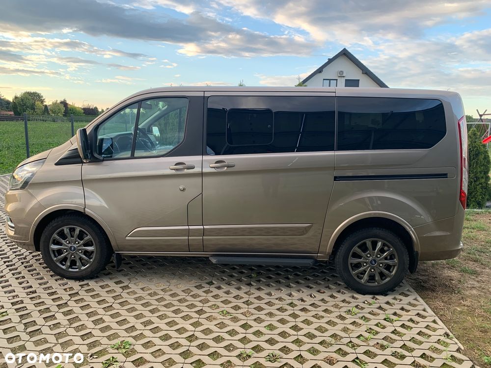Ford Tourneo Custom 320 L2H1 VA Titanium - 7