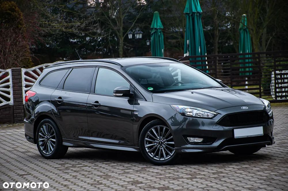 Ford Focus 1.5 EcoBoost Titanium ASS - 29