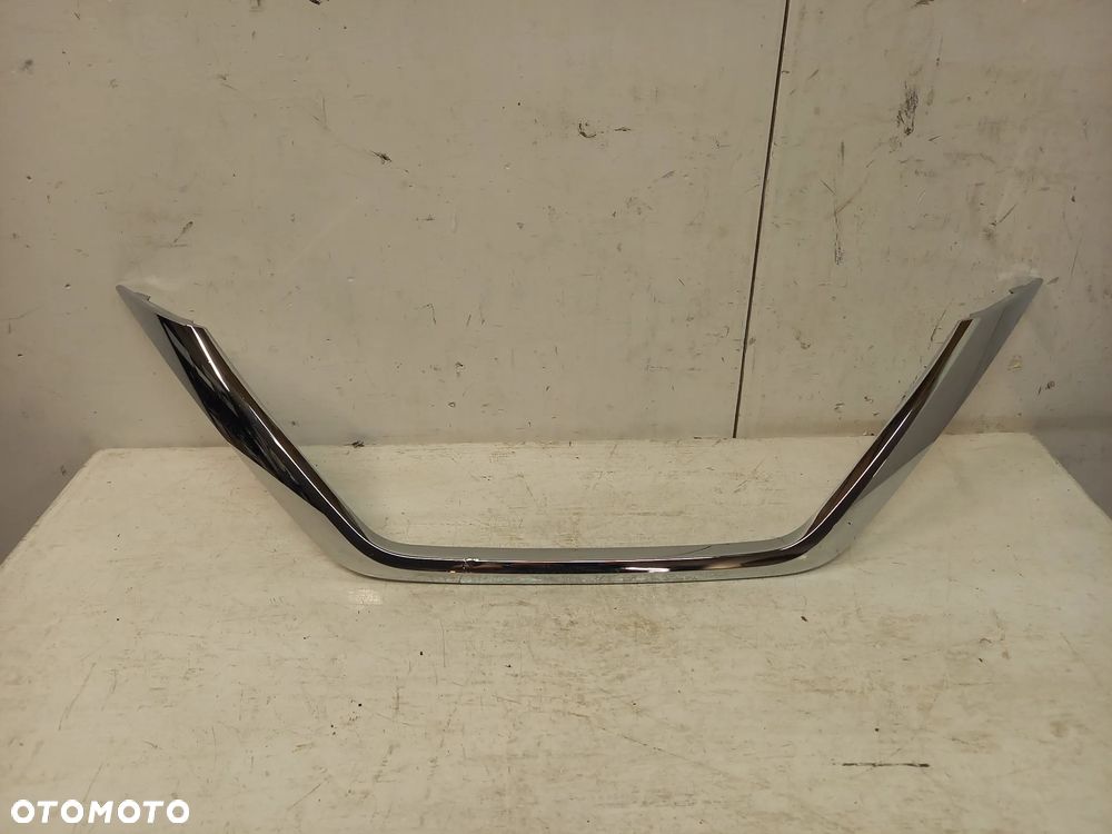 Nissan Leaf II 2 grill atrapa chrom listwa chromowa w atrape - 1