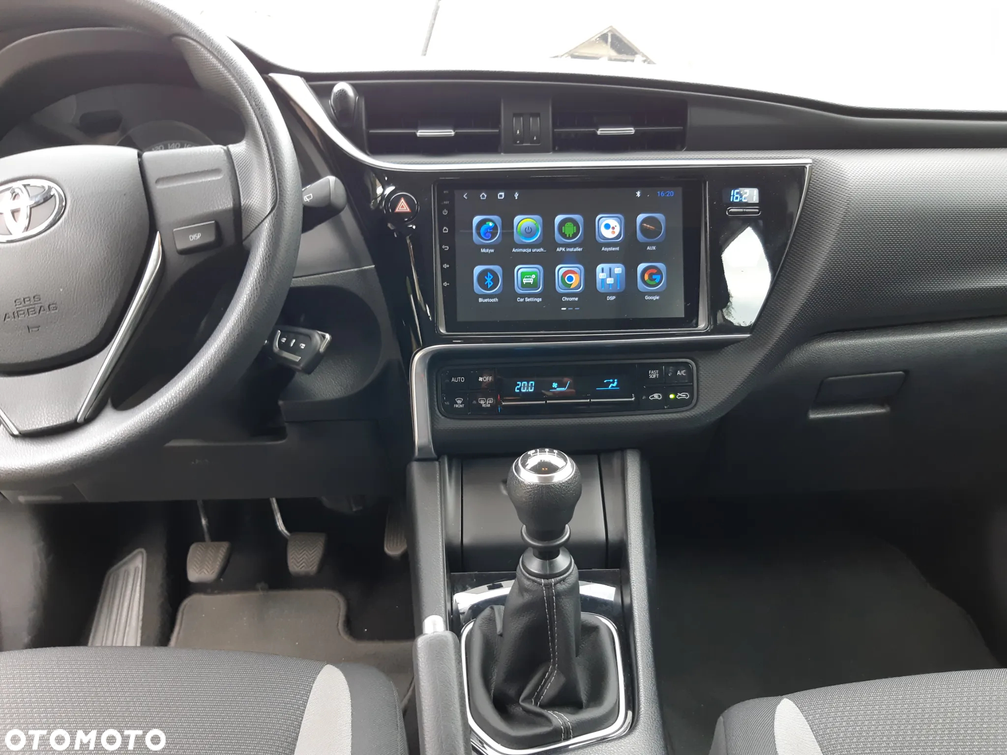 Toyota Auris 1.4 D-4D Active - 11