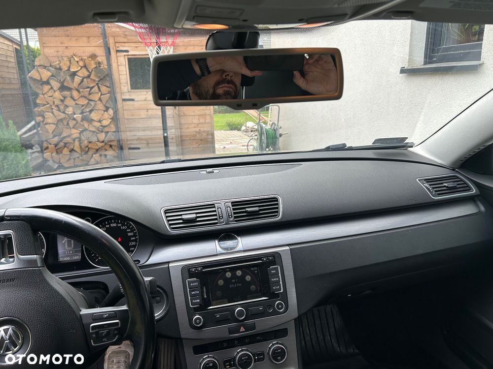 Volkswagen Passat 2.0 TDI Comfortline DSG - 6
