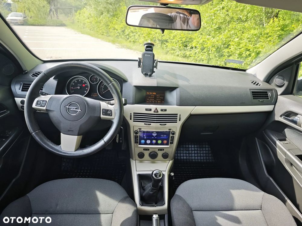 Opel Astra 1.6 Enjoy - 8
