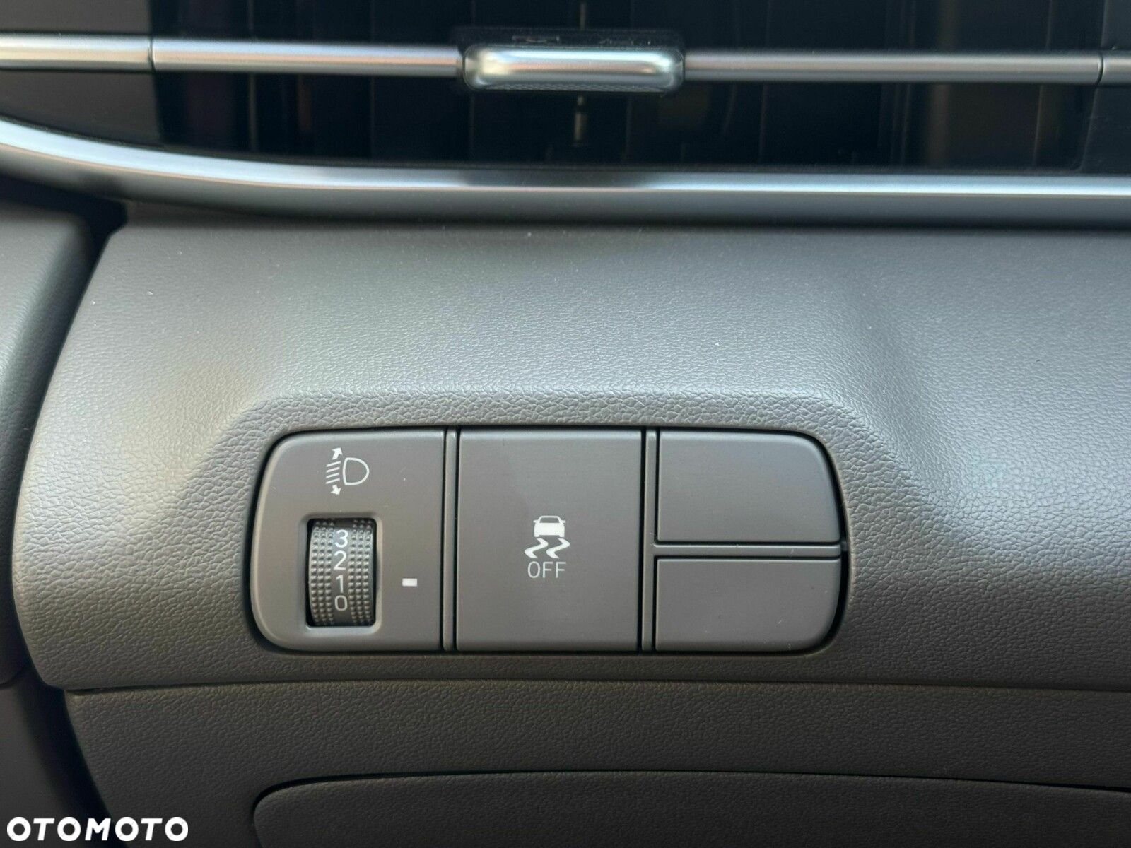Hyundai Elantra 1.6 Smart CVT - 11