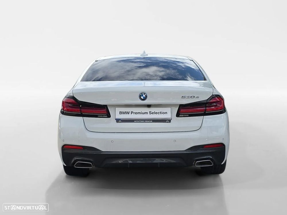 BMW 530 e Pack M - 5