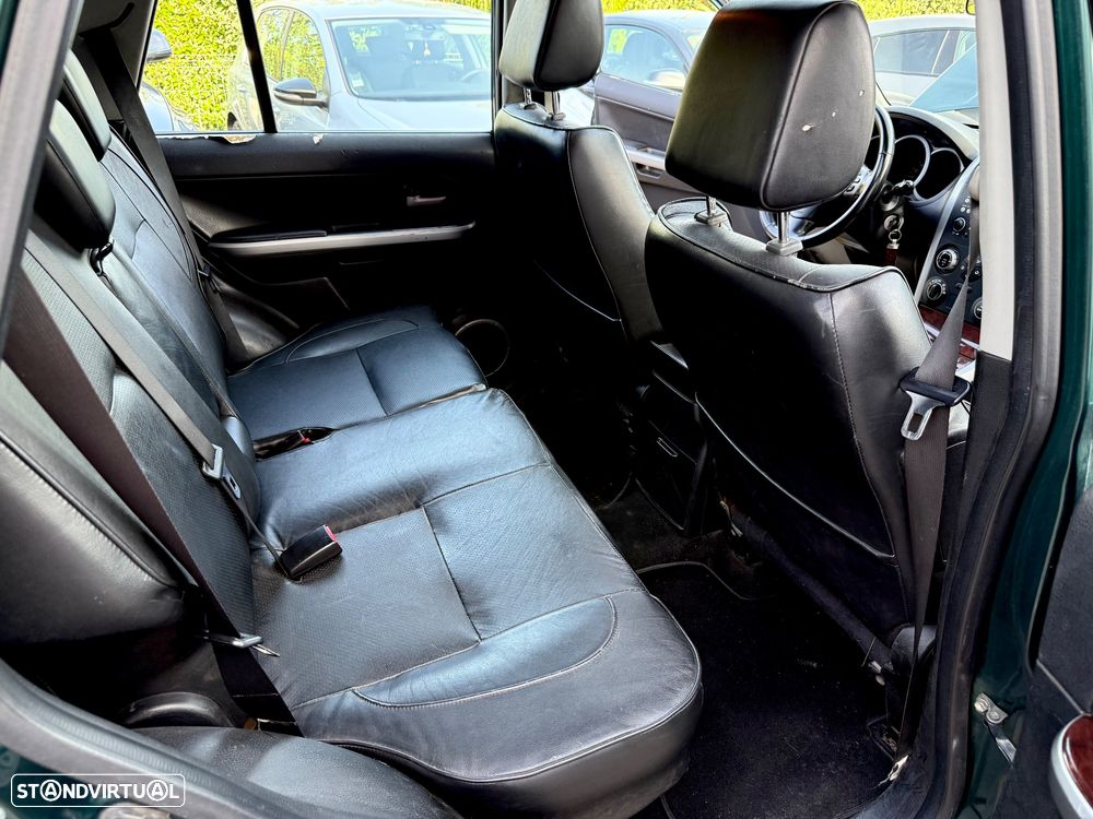 Suzuki Grand Vitara 1.9 DDiS X-Premium - 48