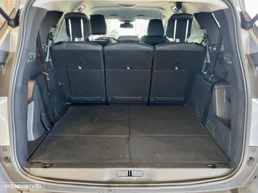 Peugeot 5008 1.2 PureTech Allure Pack EAT8 - 31