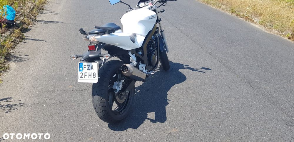 Hyosung GT Comet - 15