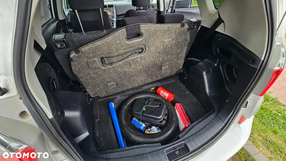 Toyota Verso S 1.4 D-4D - 13