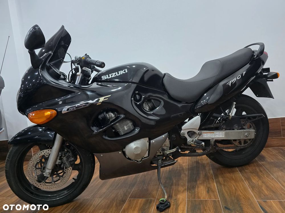 Suzuki GSX-F - Katana - 2