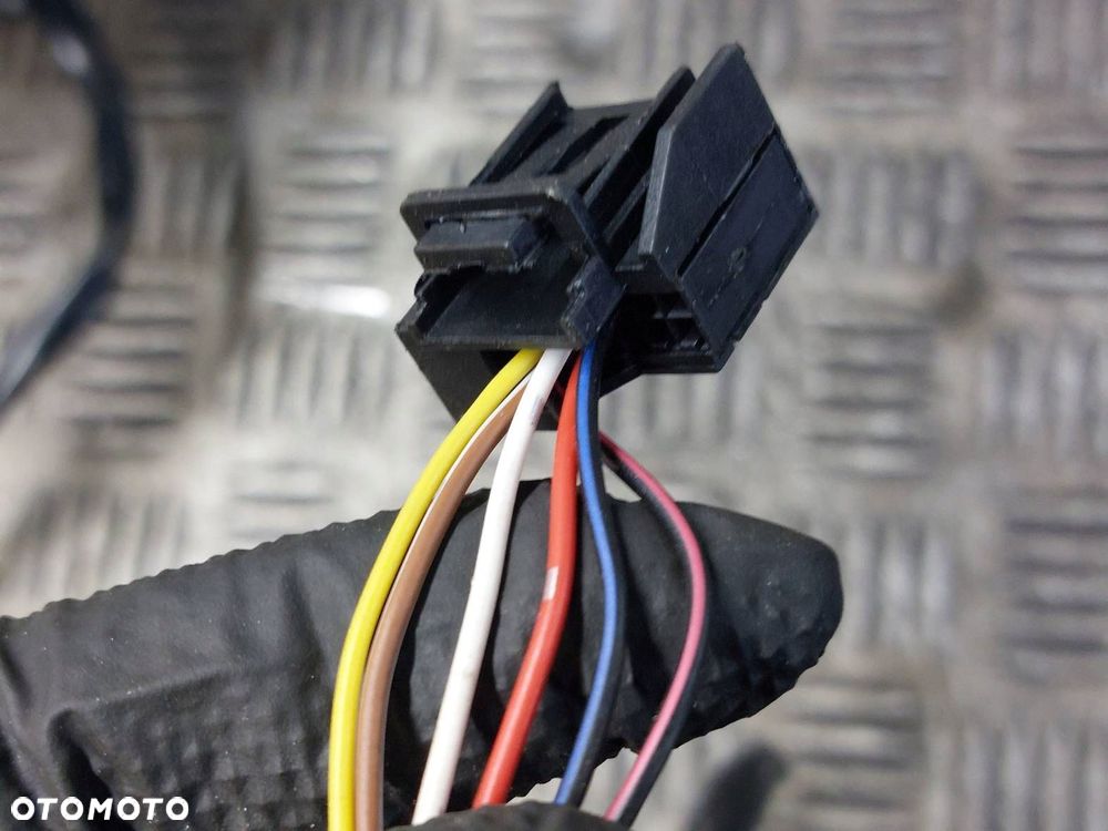 LUSTERKO LEWE ELEKTRYCZNE VOLKSWAGEN GOLF VI LC9X 6 PIN EU - 9