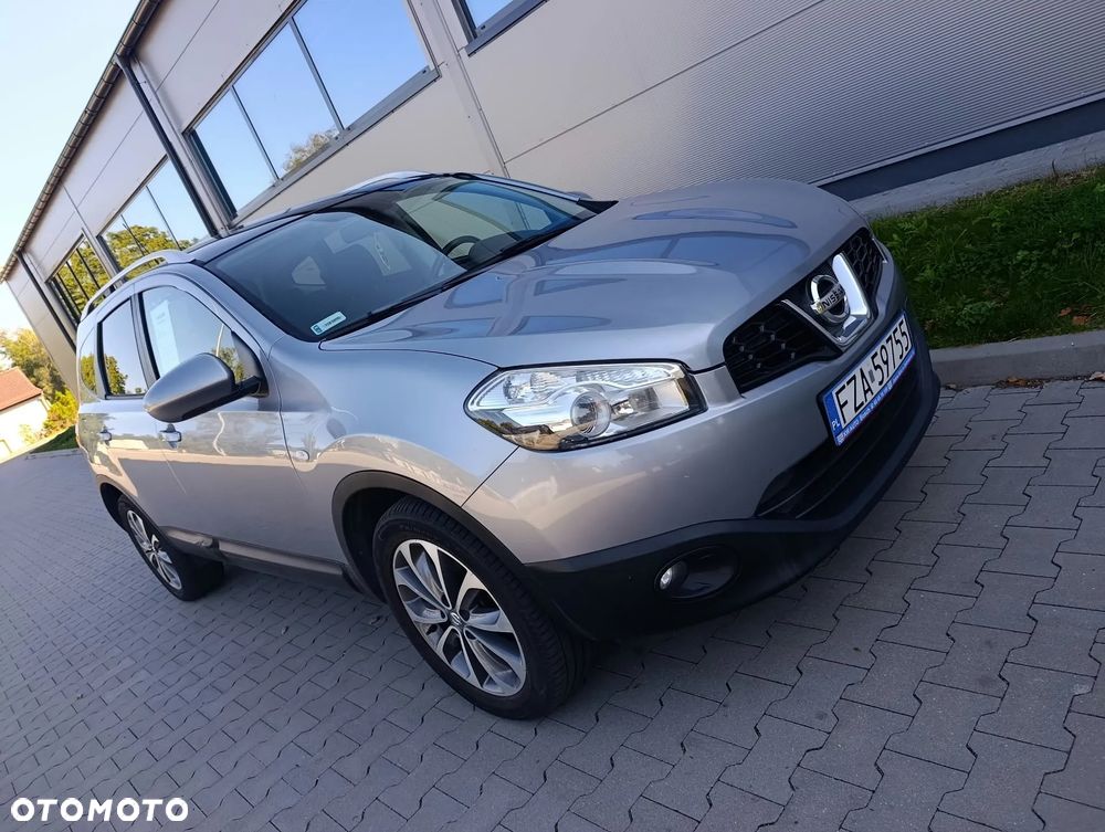 Nissan Qashqai+2 - 1