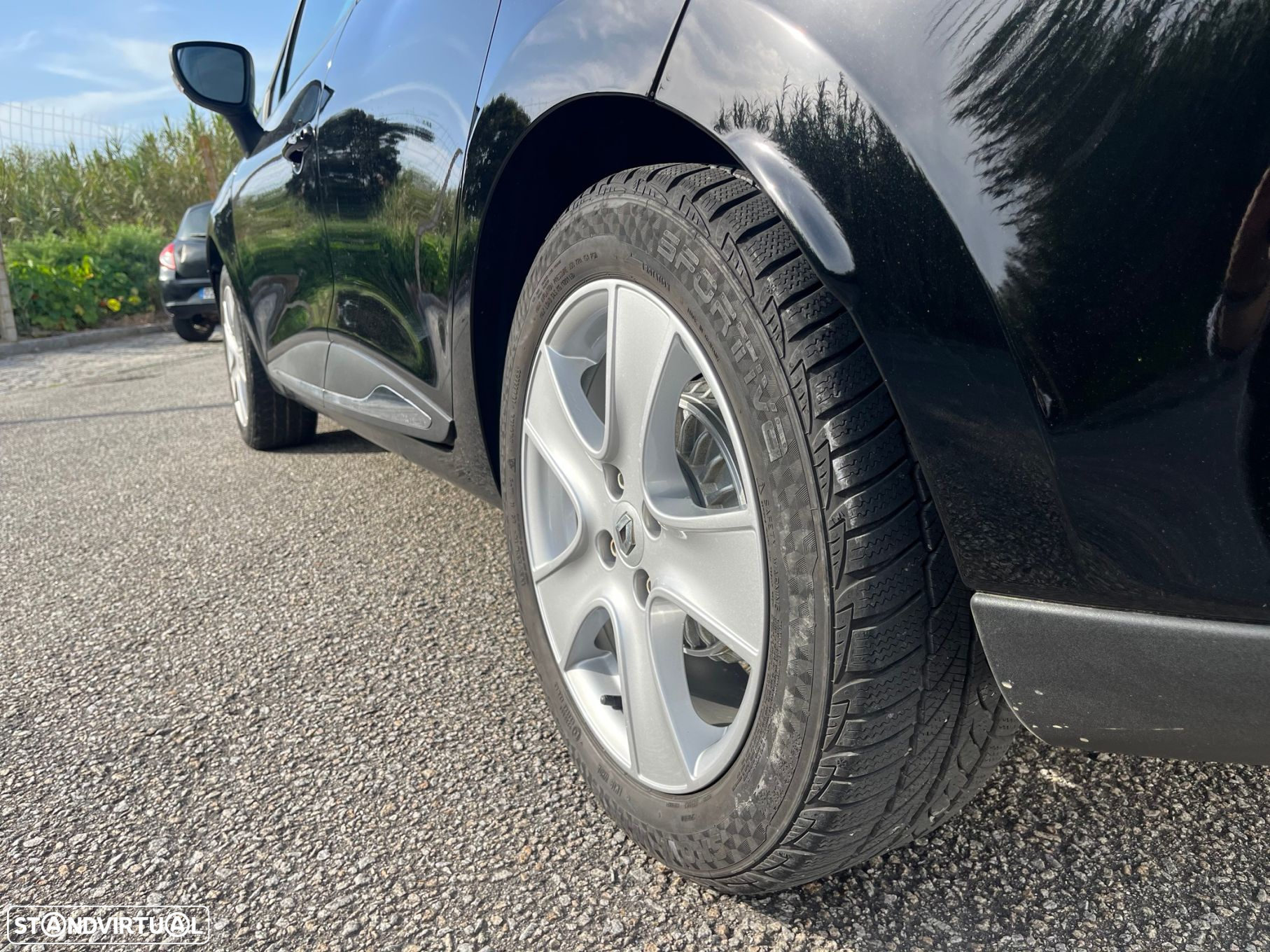 Renault Clio Sport Tourer 1.5 dCi Dynamique S EDC - 11