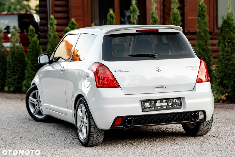 Suzuki Swift 1.6 Sport - 12