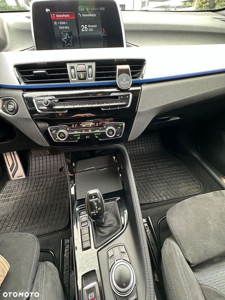 BMW X1 xDrive20d M Sport - 6