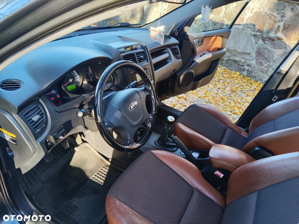 Kia Sportage 2.0 CRDI 2WD Champ - 21