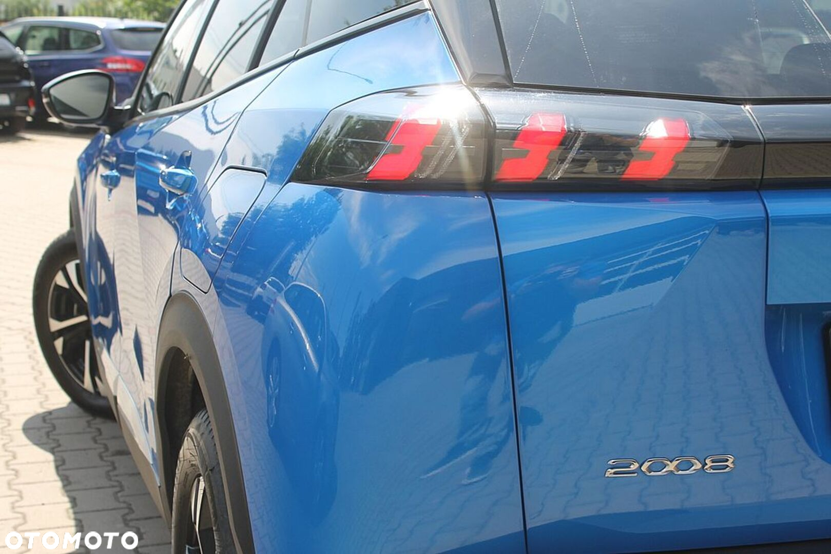 Peugeot 2008 1.2 PureTech Allure Pack S&S EAT8 - 12