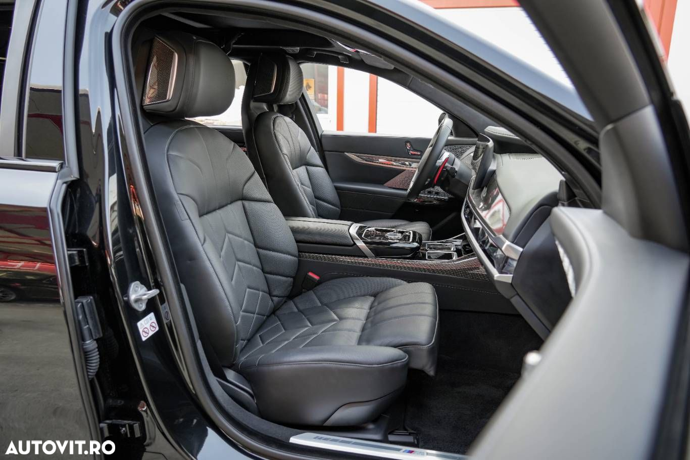 BMW Seria 7 - 23