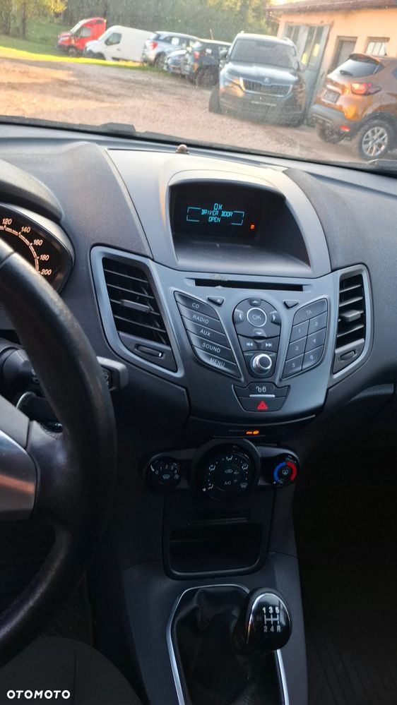 Ford Fiesta - 11