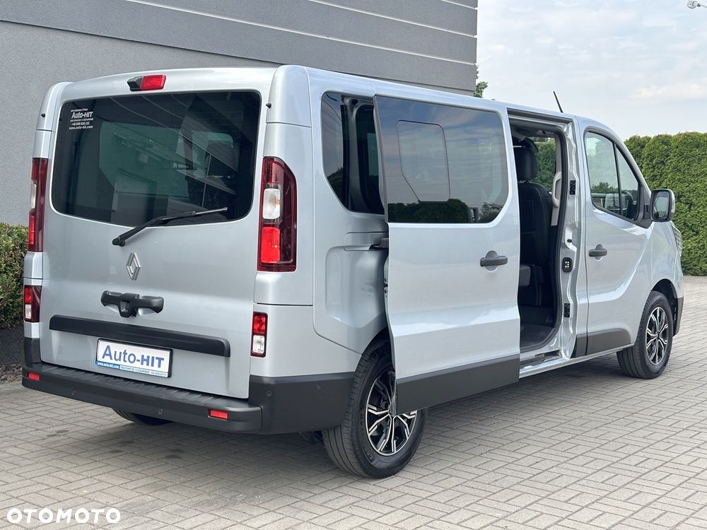 Renault Trafic - 14