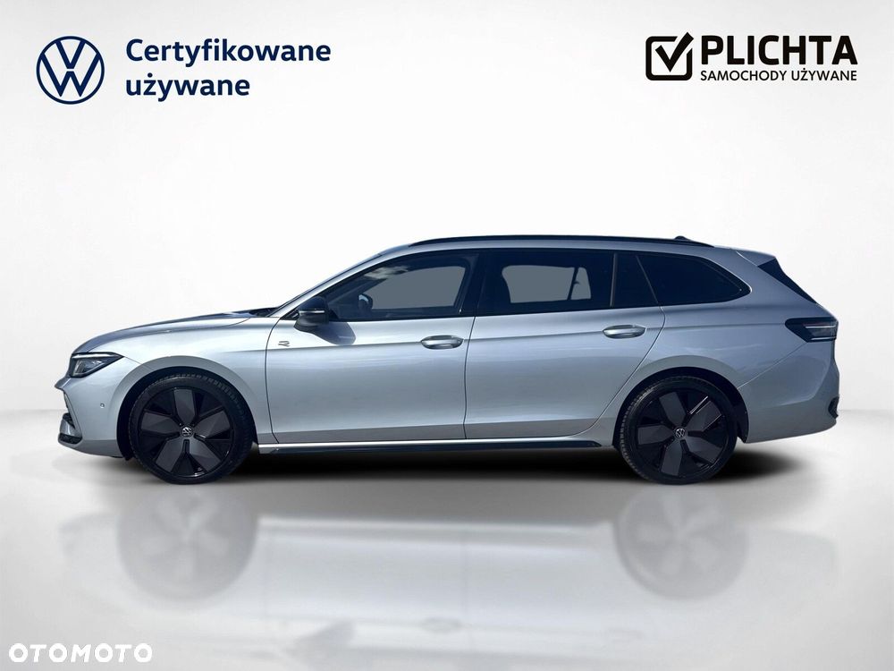 Volkswagen Passat Variant 2.0 TDI SCR 4Mot R-Line Plus DSG - 2